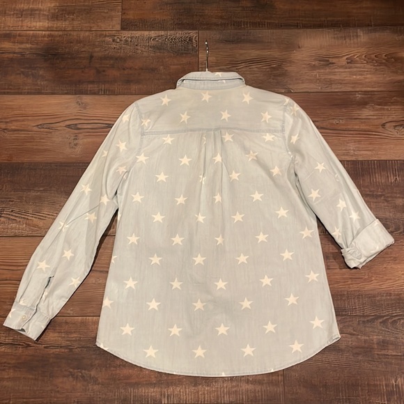 Small Old Navy chambray button down shirt with white stars. - Picture 6 of 6